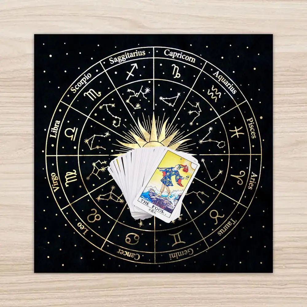 Nappe de Tarot en Velours – Pentagramme doré & Autel de sorcière