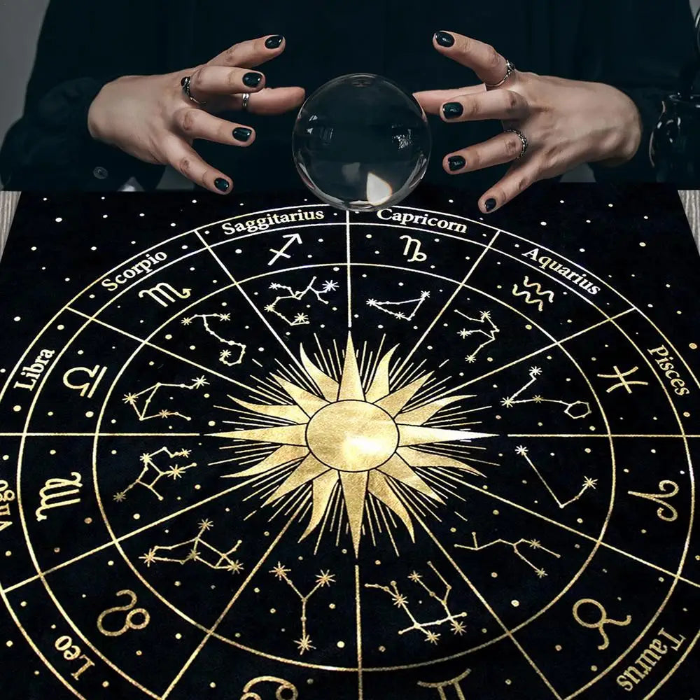 Nappe de Tarot en Velours – Pentagramme doré & Autel de sorcière